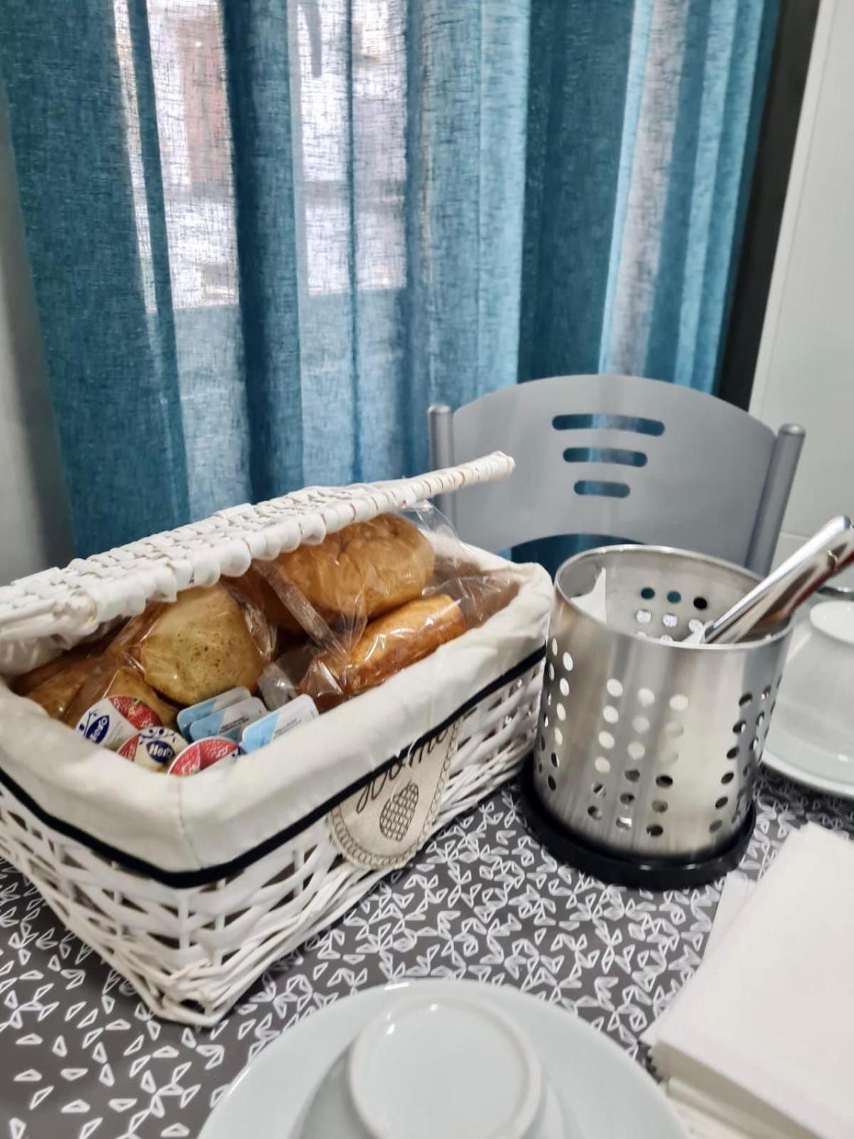 Clale Rooms Naples Luaran gambar