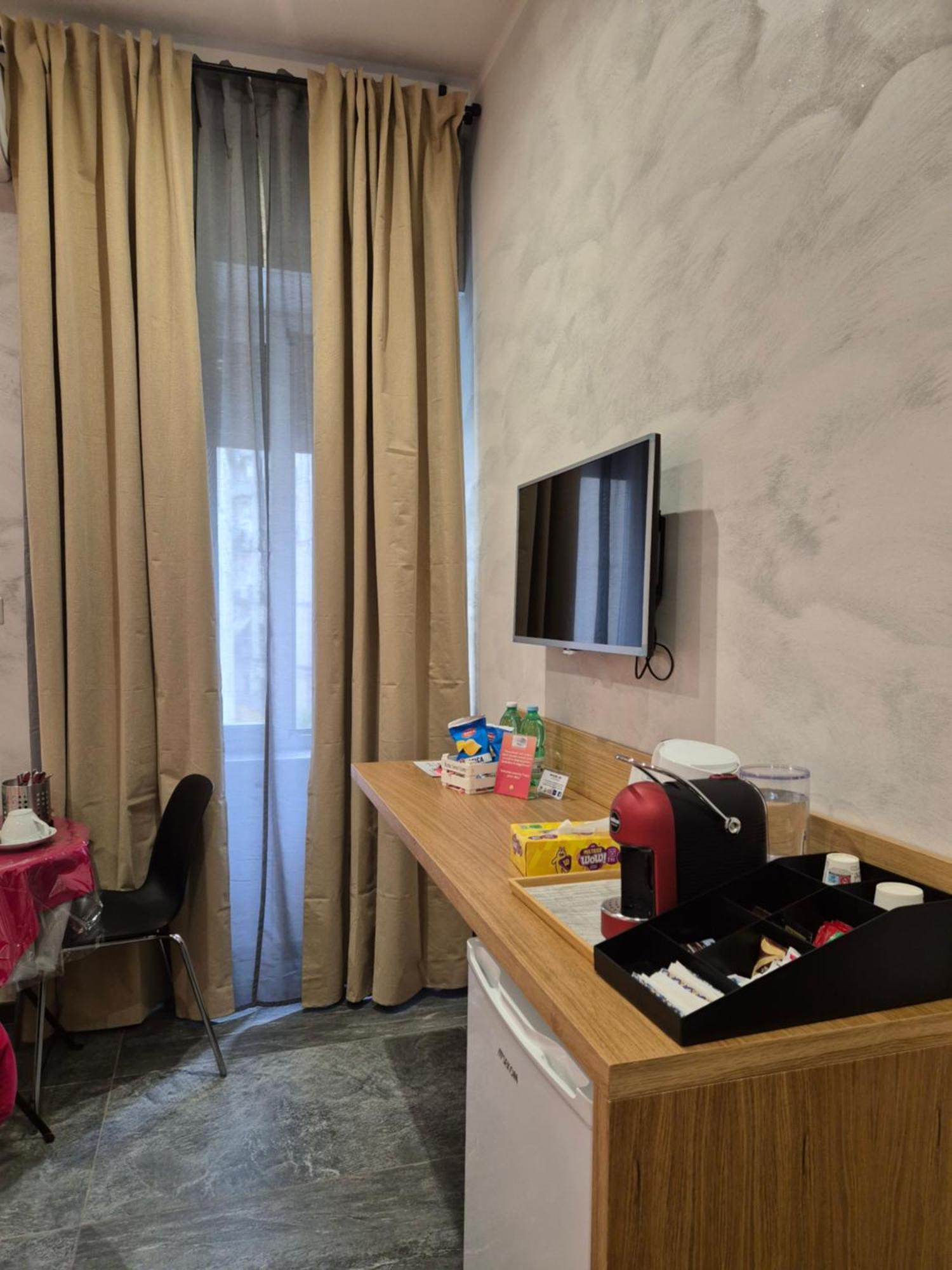 Clale Rooms Naples Luaran gambar